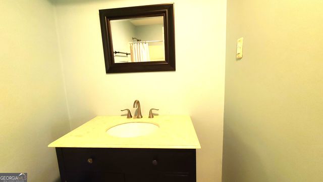 10780 Carrara Cove, Alpharetta, GA 30022