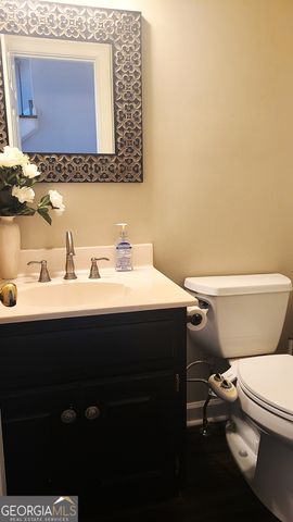 10780 Carrara Cove, Alpharetta, GA 30022