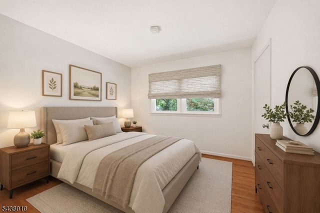 38 W Main St, Mendham Twp., NJ 07945