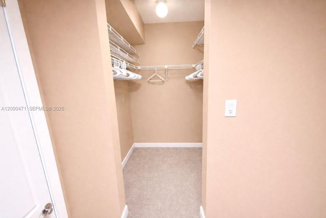 6475 W Oakland Park Blvd 308, Lauderhill, FL 33313