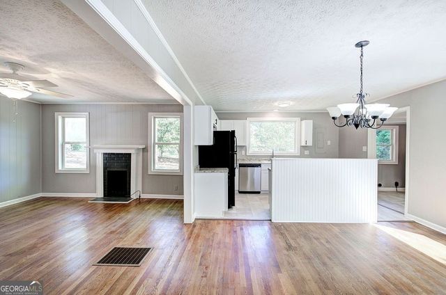 48 Watson Drive, Villa Rica, GA 30180