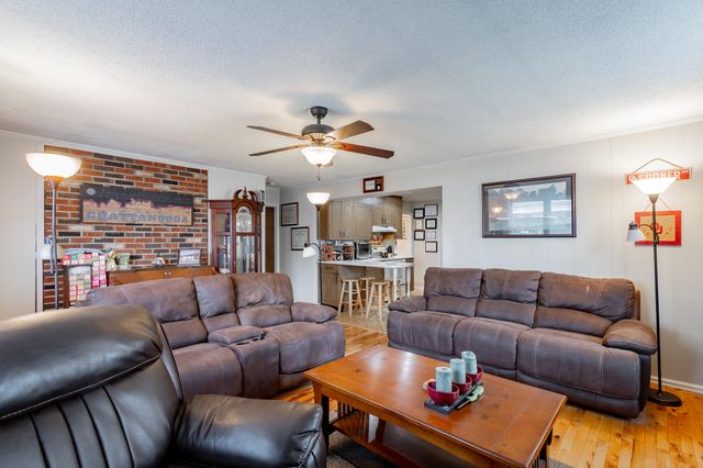2001 Tombras Avenue, Chattanooga, TN 37412