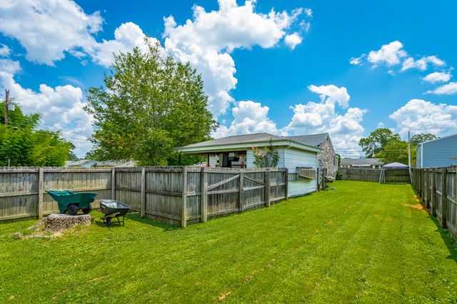 2001 Tombras Avenue, Chattanooga, TN 37412