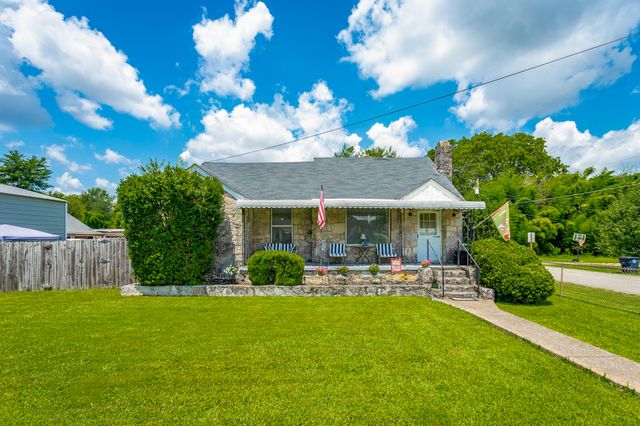 2001 Tombras Avenue, Chattanooga, TN 37412