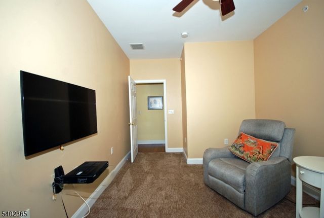 7 Cliff Rd D3, Woodland Park, NJ 07424