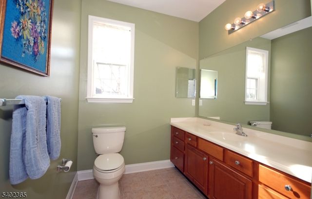 7 Cliff Rd D3, Woodland Park, NJ 07424