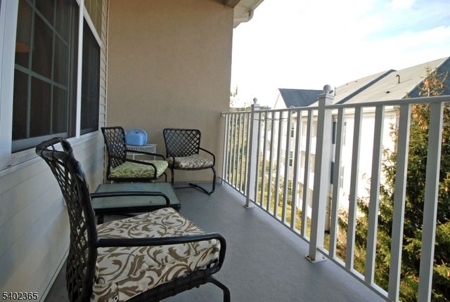 7 Cliff Rd D3, Woodland Park, NJ 07424