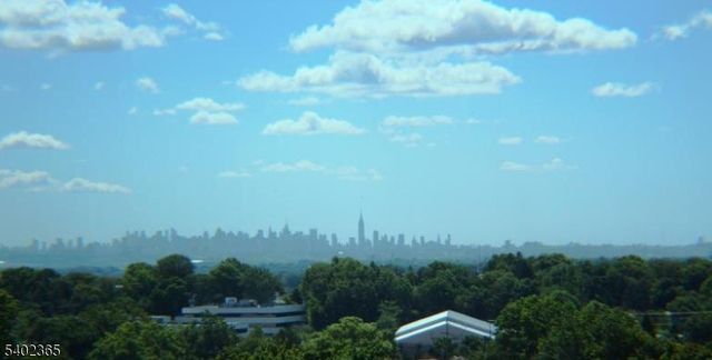 7 Cliff Rd D3, Woodland Park, NJ 07424