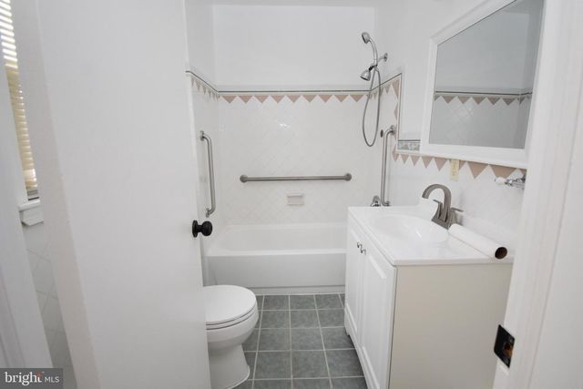 3403 N ROLLING RD, Baltimore, MD 21244