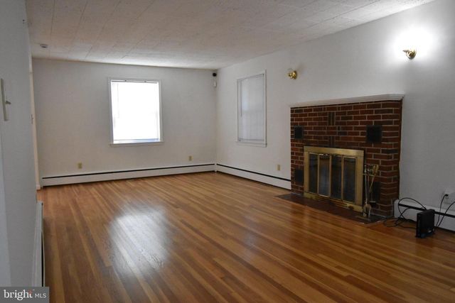 3403 N ROLLING RD, Baltimore, MD 21244