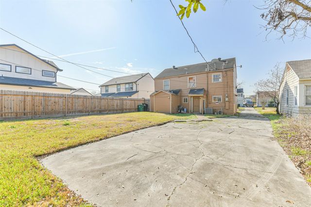 3607 Eagle Street, Houston, TX 77004