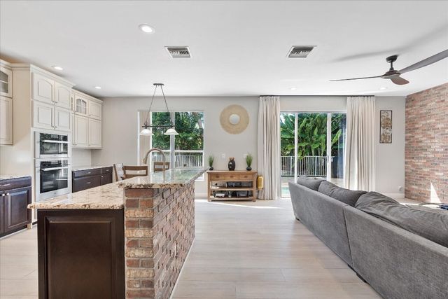 1878 SW 177th Avenue, Miramar, FL 33029