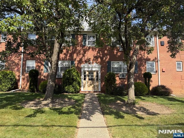 16 Knox Terrace 2D, Wayne, NJ 07470