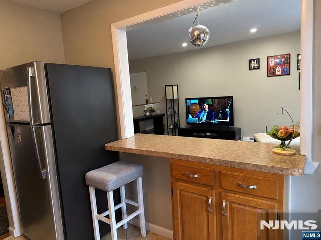 16 Knox Terrace 2D, Wayne, NJ 07470