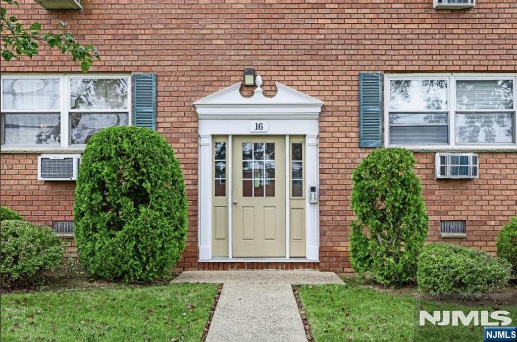 16 Knox Terrace 2D, Wayne, NJ 07470