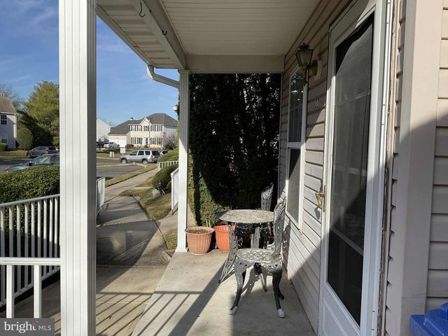 22 FAULKNER CT, Burlington Township, NJ 08016