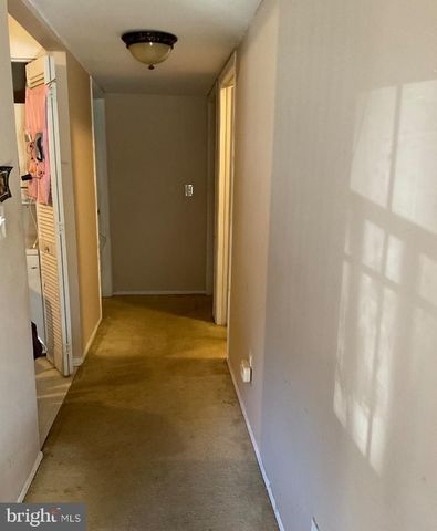 22 FAULKNER CT, Burlington Township, NJ 08016