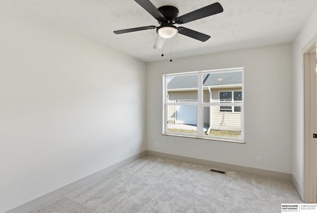 2210 N 26th Street, Omaha, NE 68111