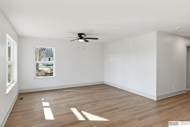 2210 N 26th Street, Omaha, NE 68111