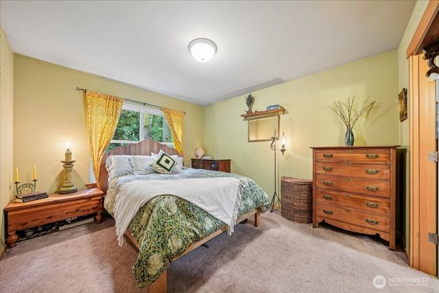 8918 129th Avenue Ct, Anderson Island, WA 98303