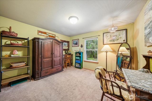 8918 129th Avenue Ct, Anderson Island, WA 98303