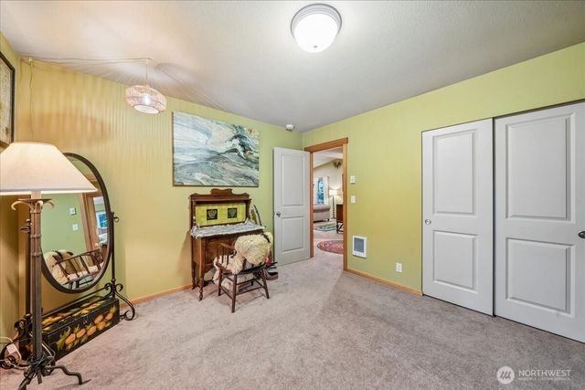 8918 129th Avenue Ct, Anderson Island, WA 98303