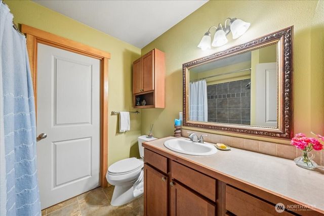 8918 129th Avenue Ct, Anderson Island, WA 98303