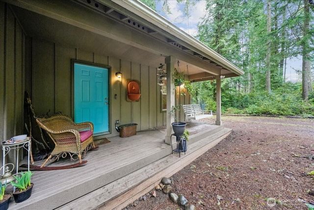 8918 129th Avenue Ct, Anderson Island, WA 98303