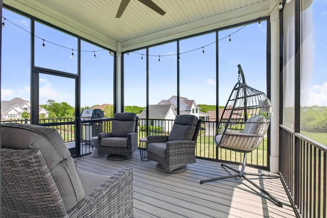 5235 Pigeon Creek Trail, Bettendorf, IA 52722