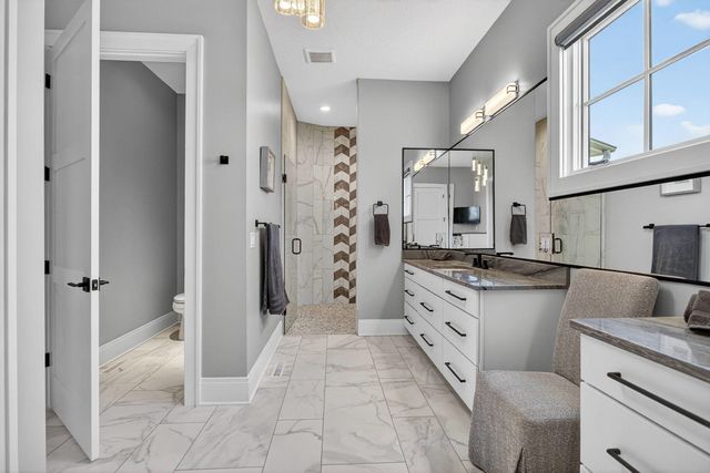 5235 Pigeon Creek Trail, Bettendorf, IA 52722