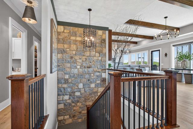 5235 Pigeon Creek Trail, Bettendorf, IA 52722