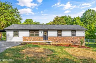 7221 Meadowbrook Circle, Knoxville, TN 37918