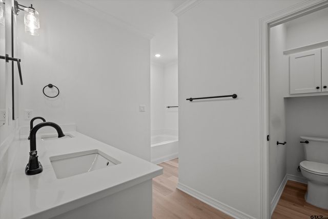 7902 Greenhill Drive, Tyler, TX 75703