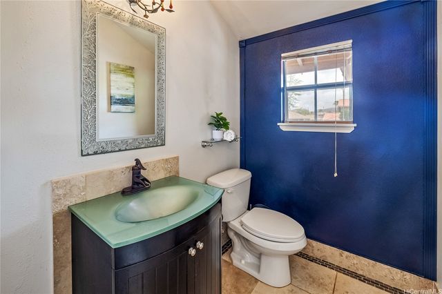 94-1066 Kikepa Street 193, Waipahu, HI 96797