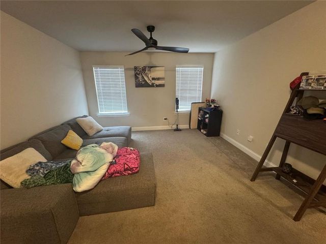 71 Hinton Farm Way, Dacula, GA 30019