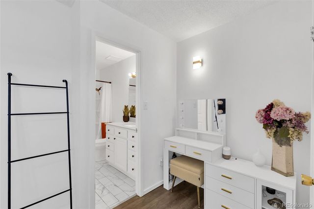 9240 E Lehigh Avenue, Denver, CO 80237