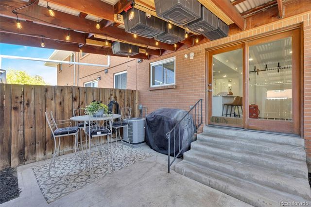 9240 E Lehigh Avenue, Denver, CO 80237