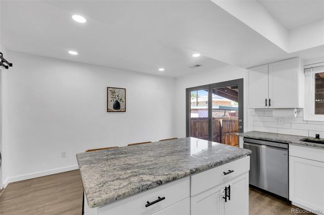 9240 E Lehigh Avenue, Denver, CO 80237