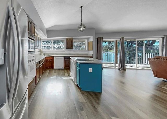 9211 RIVER COVE DRIVE, Riverview, FL 33578