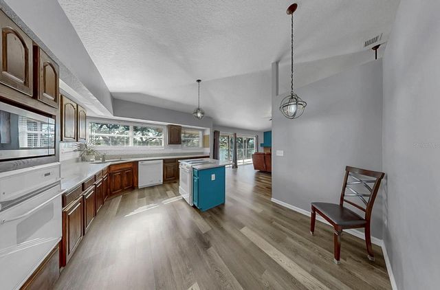 9211 RIVER COVE DRIVE, Riverview, FL 33578