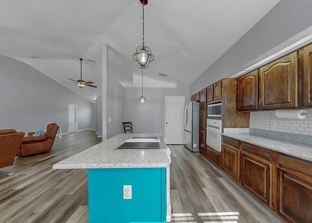 9211 RIVER COVE DRIVE, Riverview, FL 33578