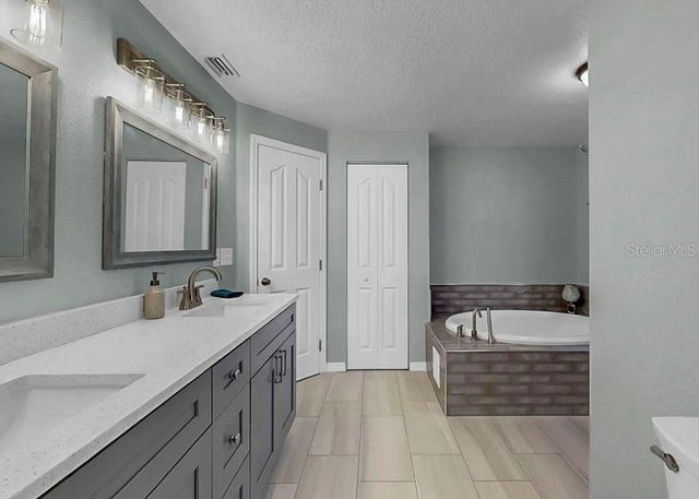 9211 RIVER COVE DRIVE, Riverview, FL 33578