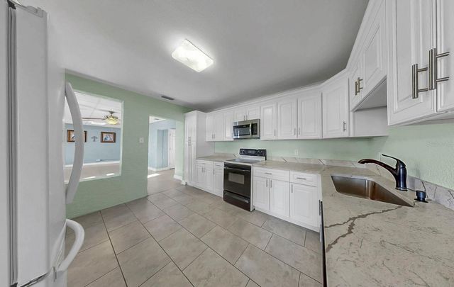 9211 RIVER COVE DRIVE, Riverview, FL 33578