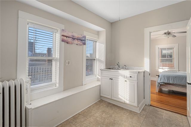 21 Spring Street 2, Newport, RI 02840