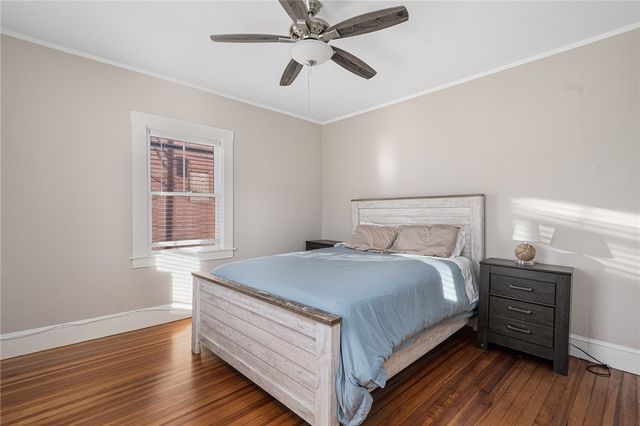 21 Spring Street 2, Newport, RI 02840