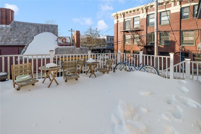 21 Spring Street 2, Newport, RI 02840