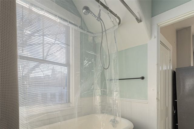 21 Spring Street 2, Newport, RI 02840