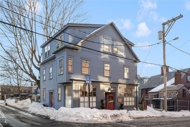 21 Spring Street 2, Newport, RI 02840