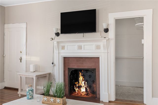 21 Spring Street 2, Newport, RI 02840