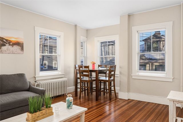 21 Spring Street 2, Newport, RI 02840